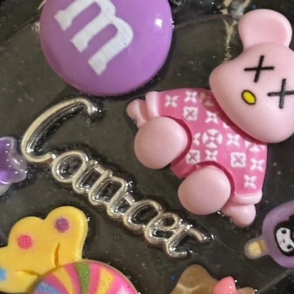 Cute Keychain with Charms - Picture 2 of 5